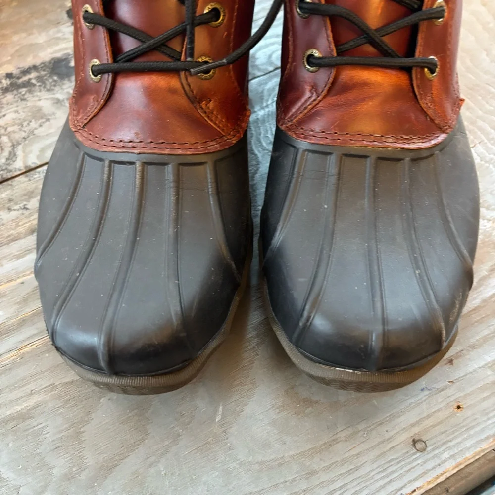 Sperry Avenue waterproof duck boots | size 9